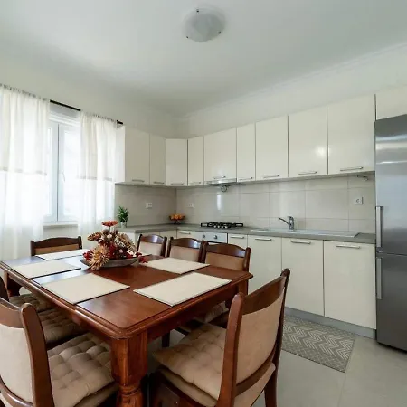 Hébergement de vacances Solar House 2